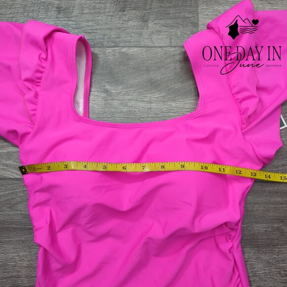 Eomenie Ruffle Shoulder One Piece Swimsuit Size S - Picture 5 of 7